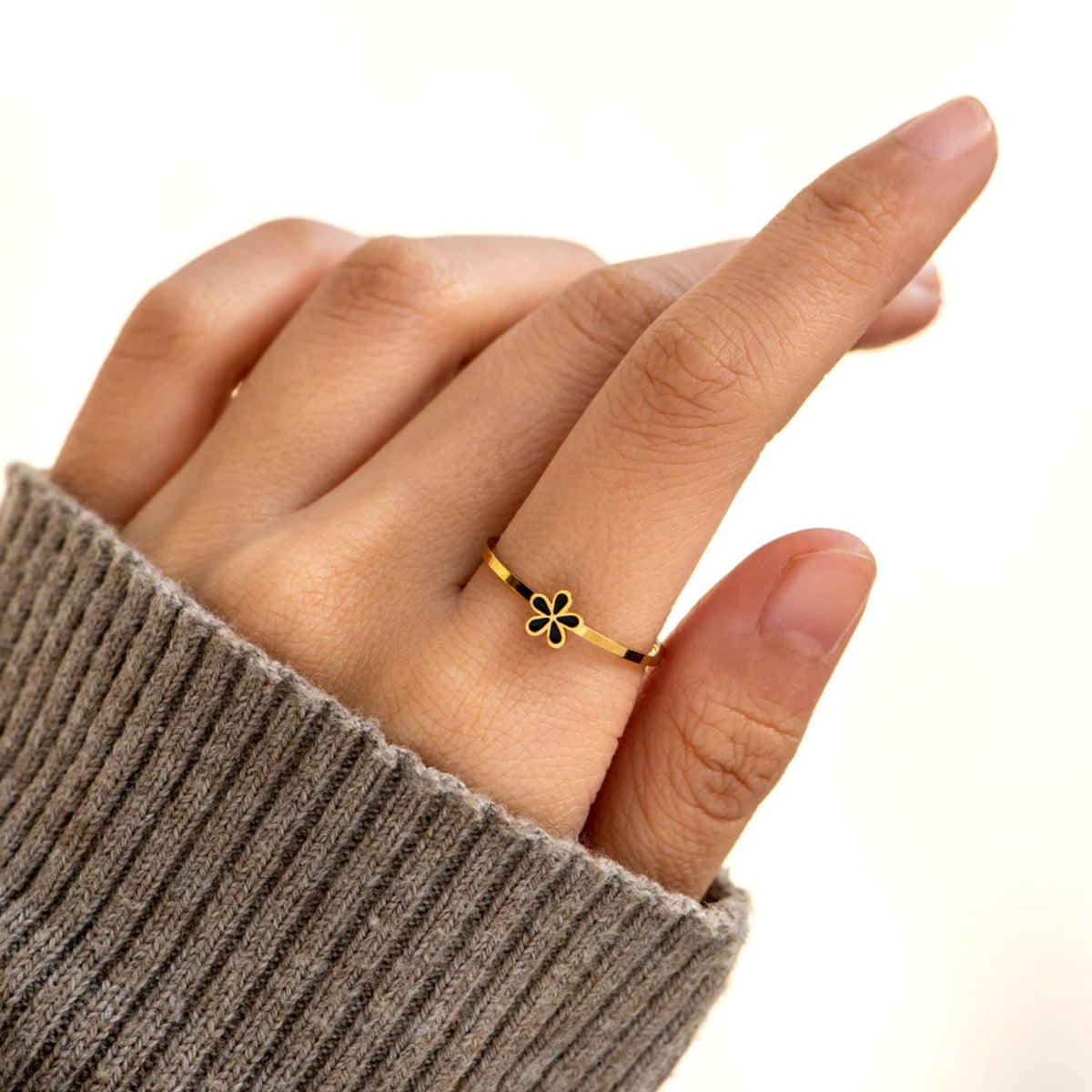 FLOWER RING 925 ENAMEL