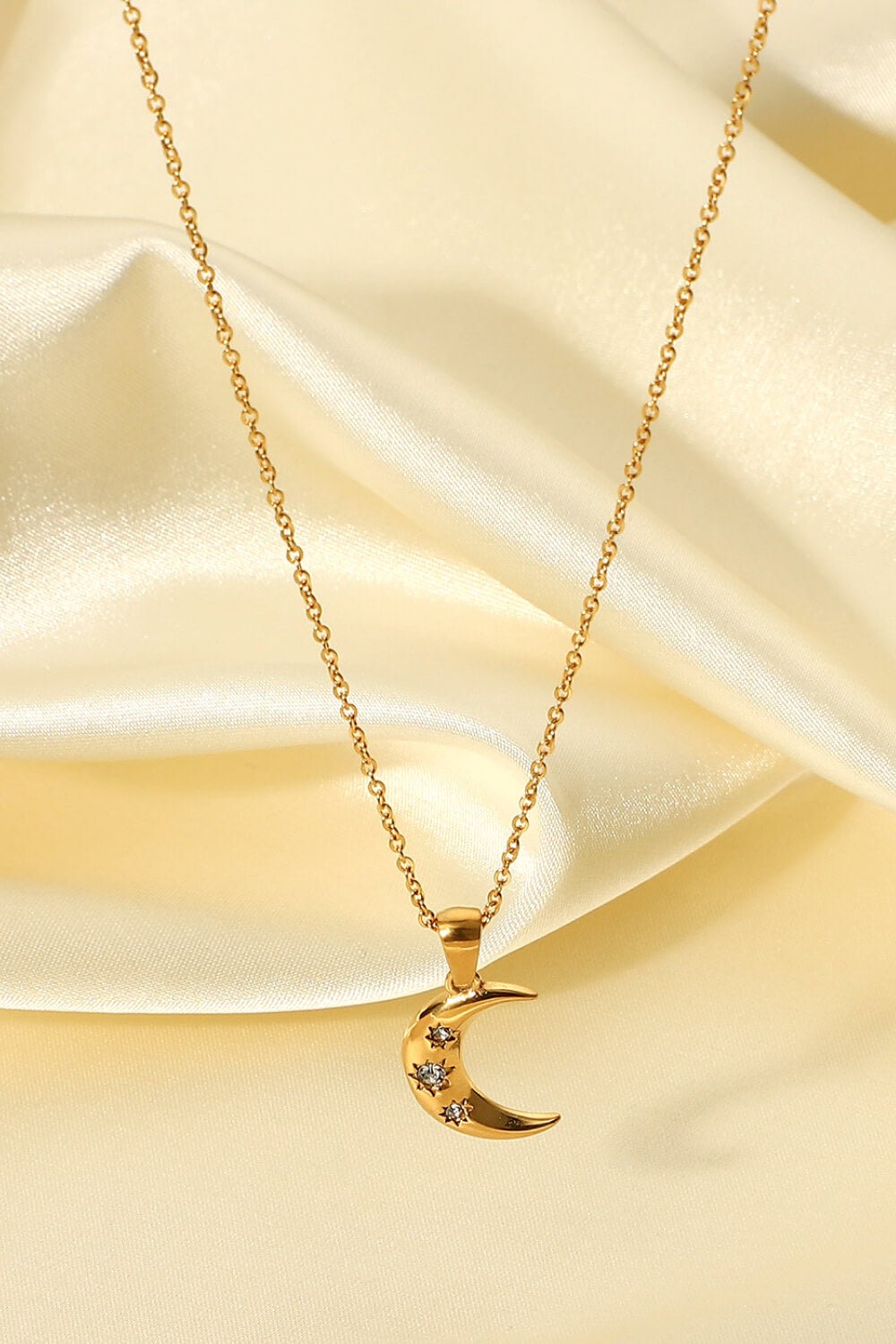 18K Gold Plated Inlaid Zircon Moon Pendant Necklace - PINKCOLADA--100100250532208